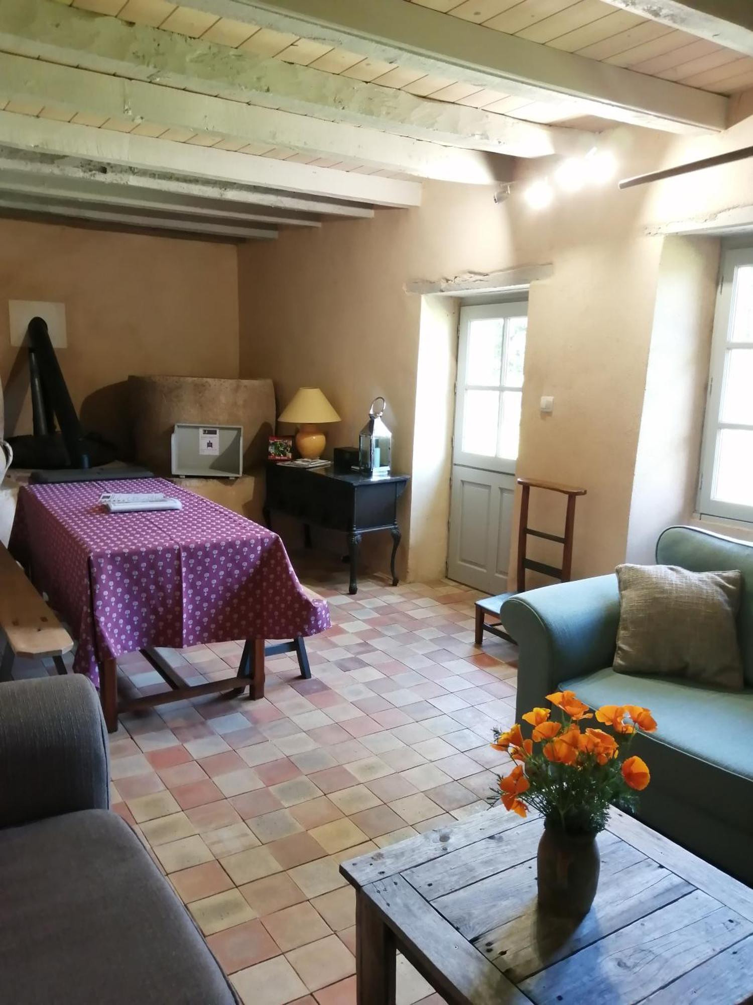 La Jariette Bed & Breakfast Airvault Dış mekan fotoğraf