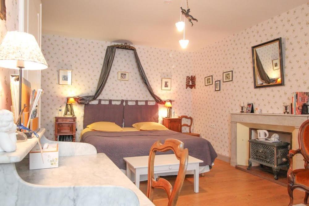 La Jariette Bed & Breakfast Airvault Dış mekan fotoğraf